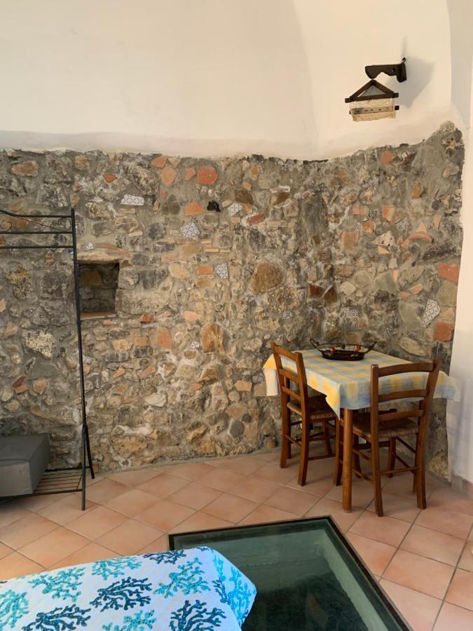 Pied-A-Terre Sul Mare Apartment Чефалу Екстериор снимка
